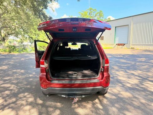 Used 2012 Jeep Grand Cherokee Laredo w/ Laredo E Group image 12