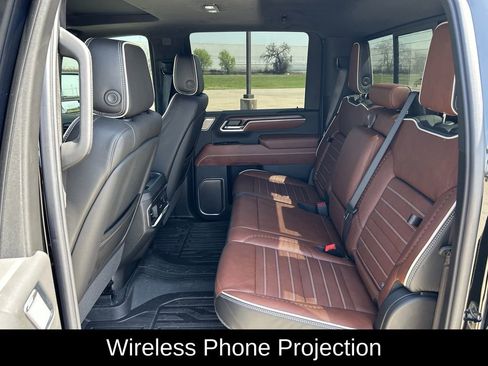 Used 2026 GMC Sierra 2500 Denali Ultimate image 35