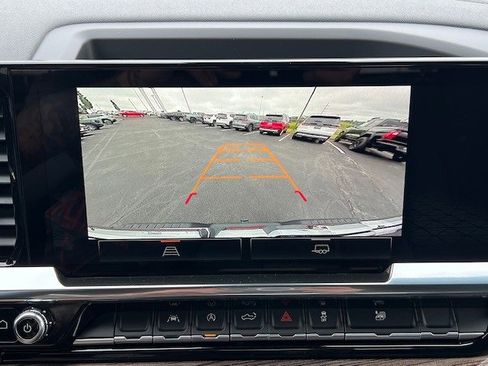 New 2026 GMC Sierra 1500 Elevation image 34