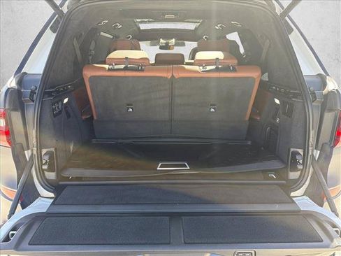 Used 2022 BMW X7 M50i AWD/4WD image 26