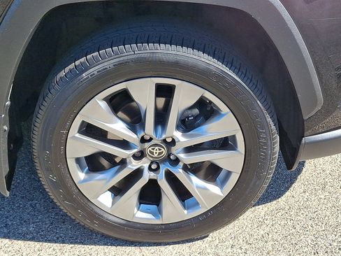 Used 2023 Toyota RAV4 Limited AWD/4WD image 7
