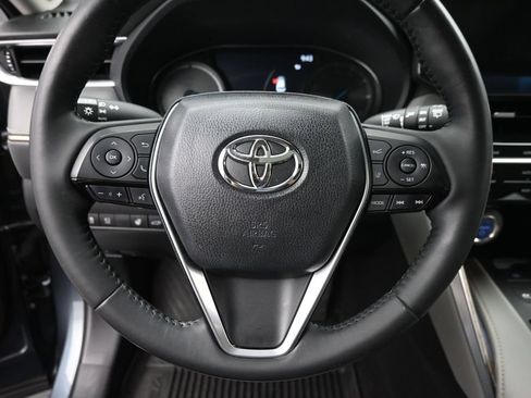 Used 2021 Toyota Venza Limited AWD/4WD image 21