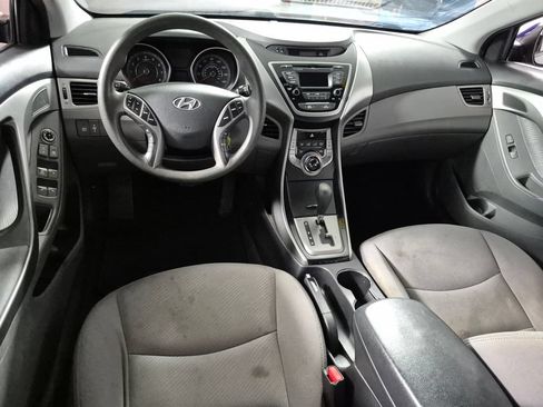 Used 2013 Hyundai Elantra GLS w/ Preferred Pkg FWD image 10