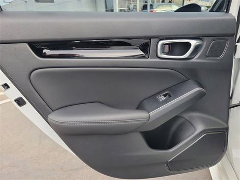 Certified 2024 Honda Civic Touring image 15