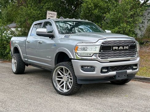Used 2019 RAM 2500 Limited AWD/4WD image 15