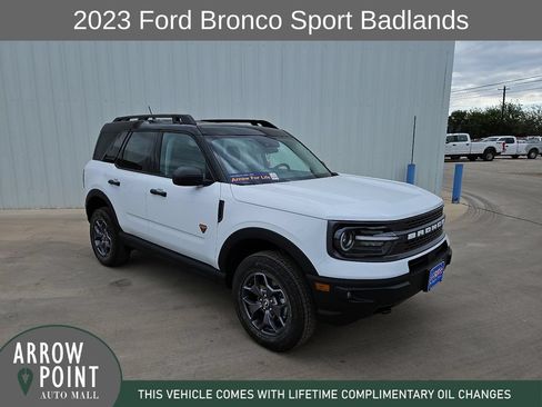 Used 2023 Ford Bronco Sport Badlands AWD/4WD image 1