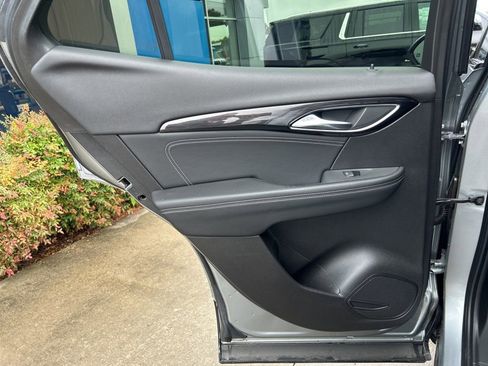 Used 2023 Buick Envision Essence w/ Sport Touring Package image 10