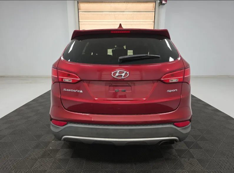 Used 2013 Hyundai Santa Fe Sport w/ Popular Equipment Pkg FWD image 4