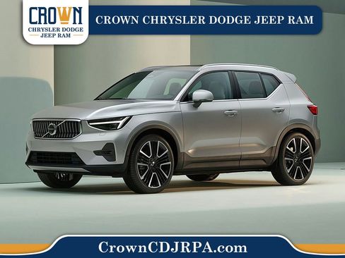 Used 2023 Volvo XC40 B4 Ultimate FWD image 1