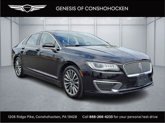 Used 2019 Lincoln MKZ Premiere image 1