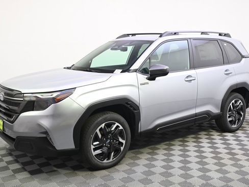 New 2026 Subaru Forester Premium AWD/4WD image 2