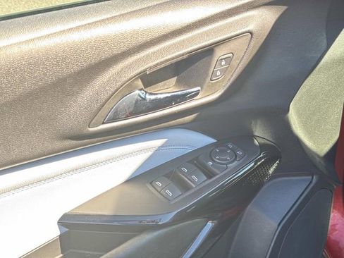 Certified 2024 Chevrolet Trax LT w/ Driver Confidence Package image 21