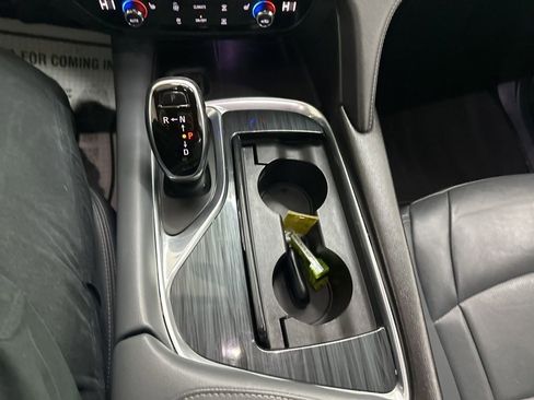 Used 2020 Buick Enclave Essence w/ Sport Touring Edition image 45