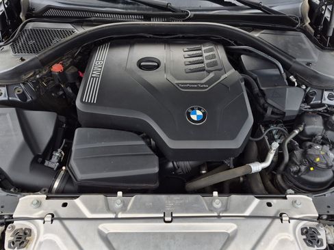 Used 2019 BMW 330i Sedan w/ M Sport Package RWD image 10