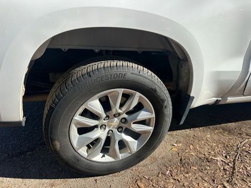 Used 2020 Chevrolet Silverado 1500 Custom w/ Custom Value Package image 19