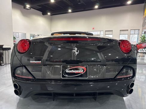 Used 2010 Ferrari California $226K MSRP image 41