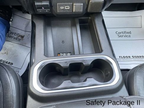 Used 2020 Chevrolet Silverado 2500 LTZ w/ LTZ Premium Package image 27