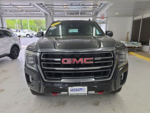 Used 2023 GMC Yukon XL AT4 w/ LPO, Floor Liner Package AWD/4WD image 8