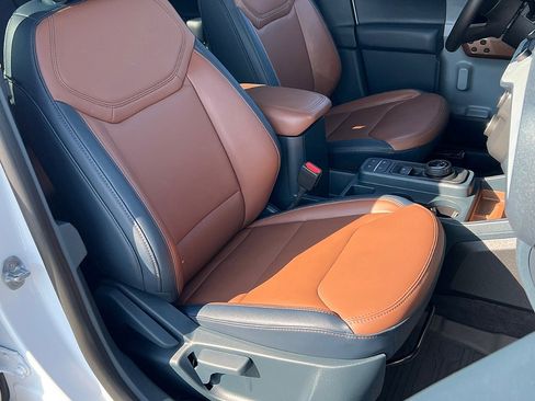 Used 2024 Ford Maverick Lariat image 20