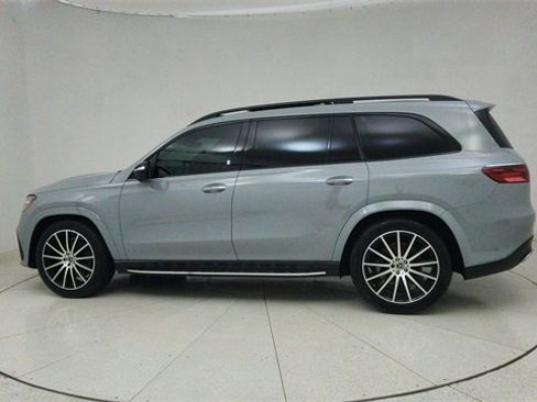 Used 2025 Mercedes-Benz GLS 450 4MATIC image 74