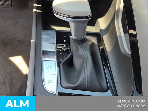 Used 2024 Hyundai Elantra SEL w/ Convenience Package FWD image 21