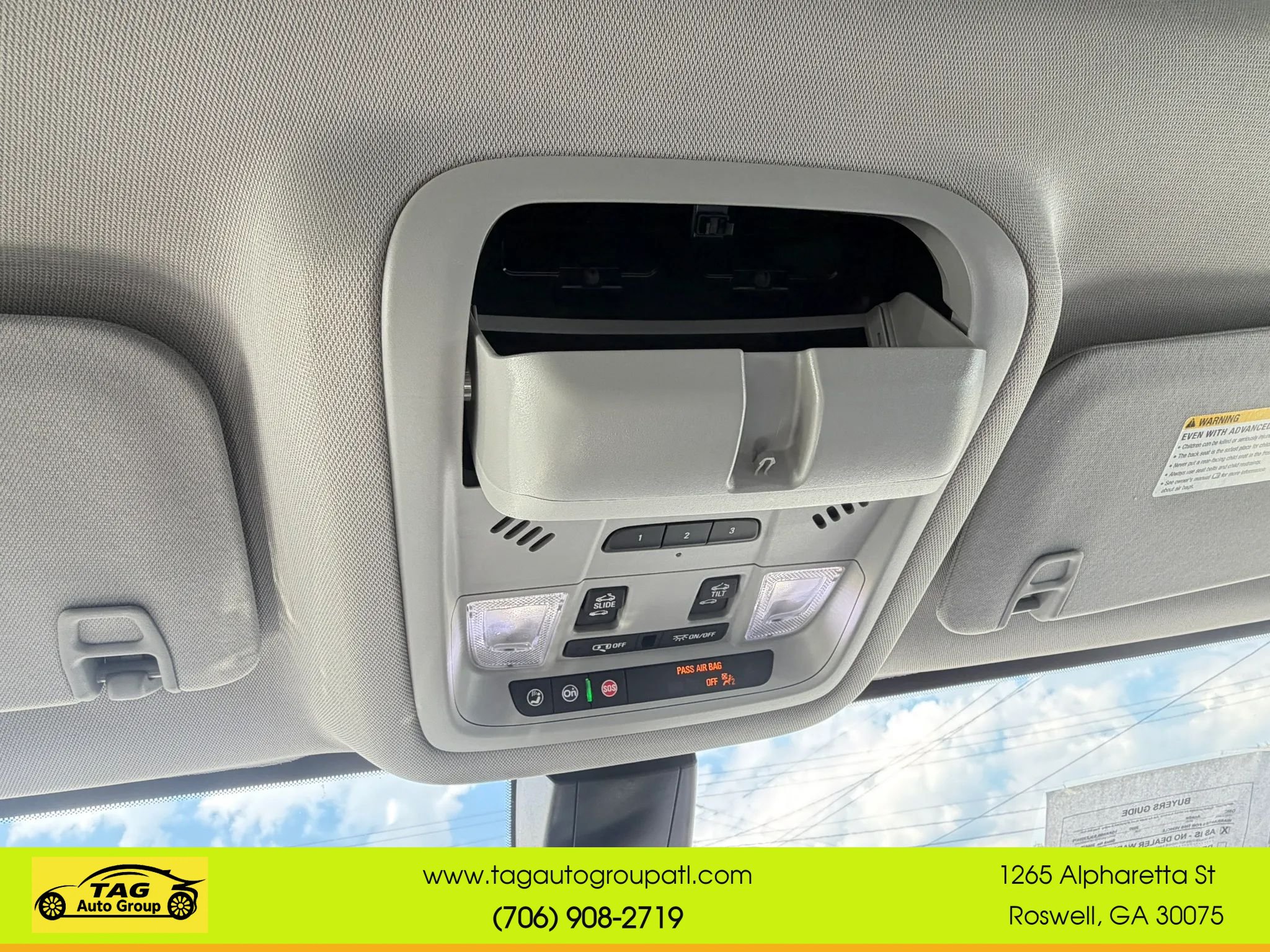 Used 2020 GMC Acadia SLT w/ Driver Alert Package II FWD image 23
