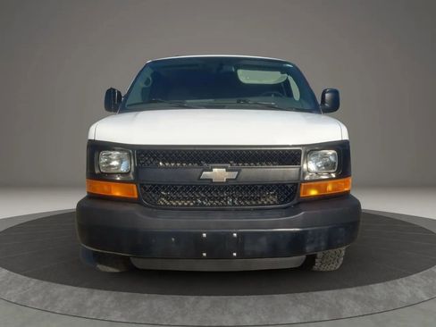 Used 2015 Chevrolet Express 2500 LS image 10