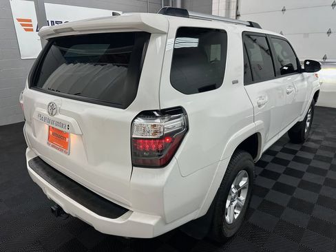 Used 2023 Toyota 4Runner SR5 Premium w/ Moonroof Package AWD/4WD image 10