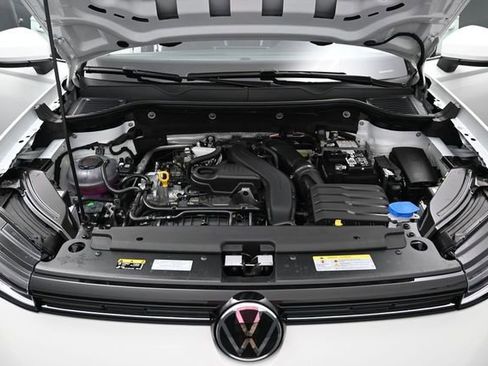 New 2026 Volkswagen Taos SE AWD/4WD image 15