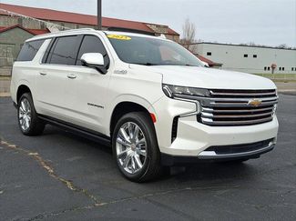 Used 2023 Chevrolet Suburban High Country w/ Premium Package 2 video 1