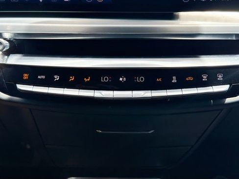 Used 2024 Cadillac Lyriq Sport AWD/4WD image 47