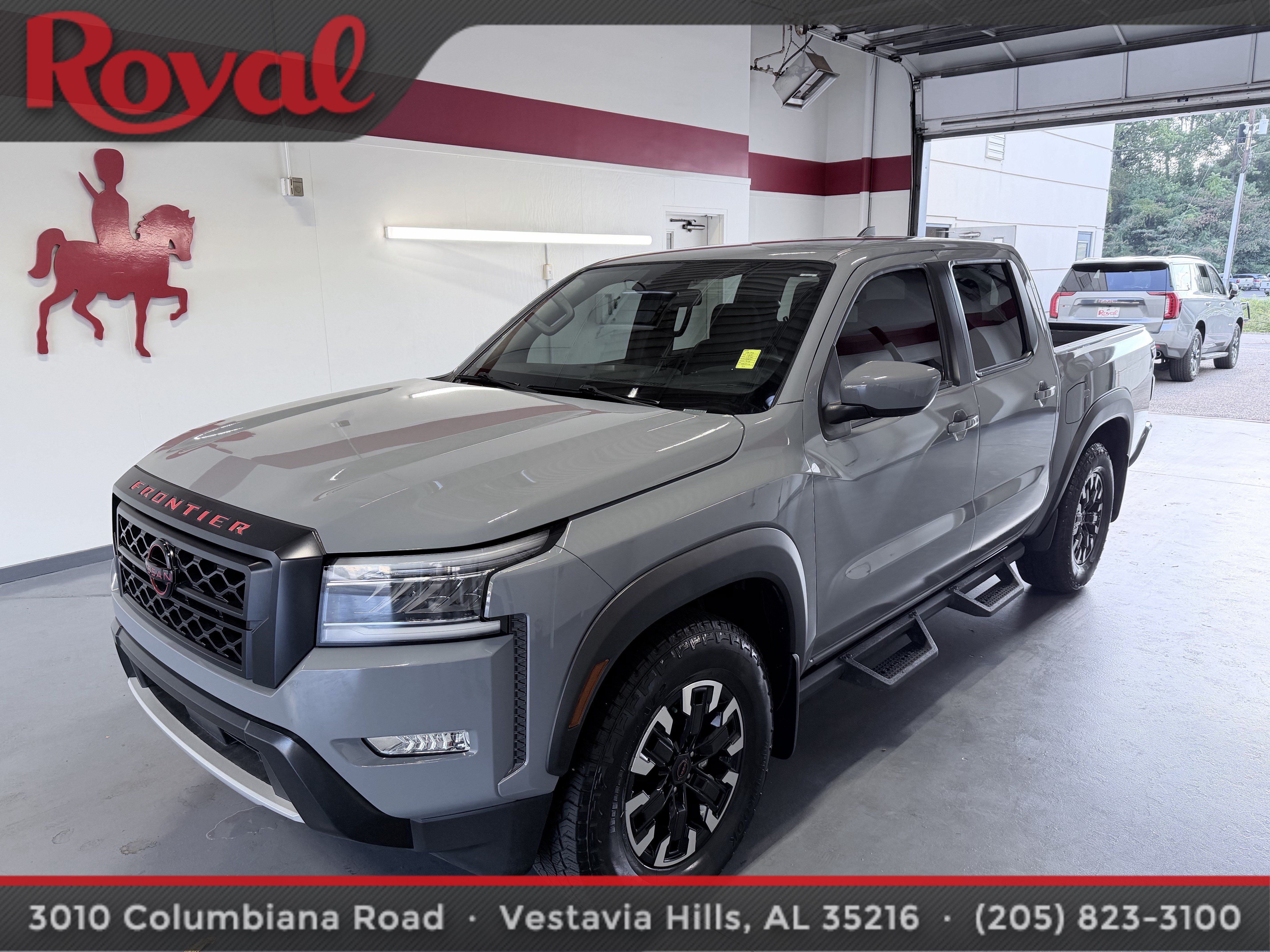Used 2024 Nissan Frontier Pro-X RWD image 1