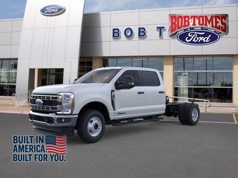 New 2026 Ford F350 XL w/ XL Chrome Package AWD/4WD image 1