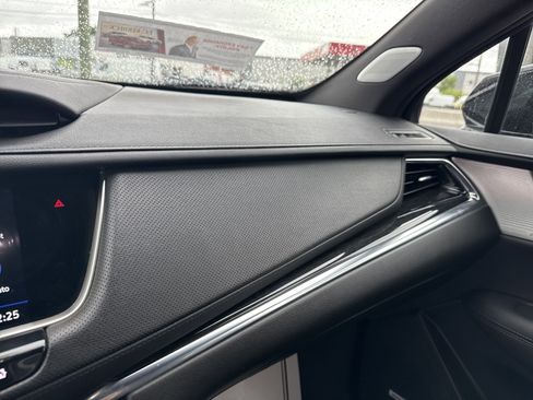 Used 2023 Cadillac XT5 Premium Luxury image 20