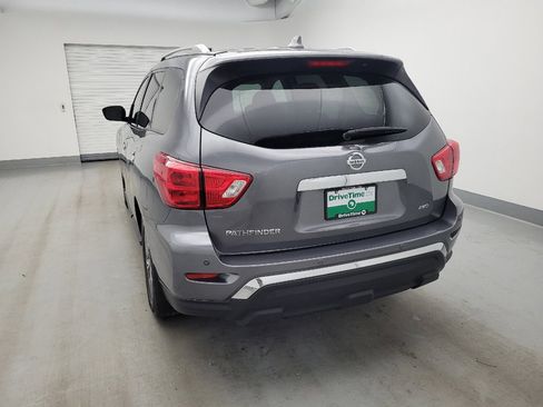 Used 2020 Nissan Pathfinder S AWD/4WD image 6