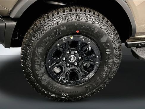 New 2026 Ford Bronco Badlands AWD/4WD image 12