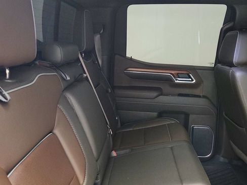 Used 2023 GMC Sierra 1500 Denali w/ Denali Reserve Package AWD/4WD image 23