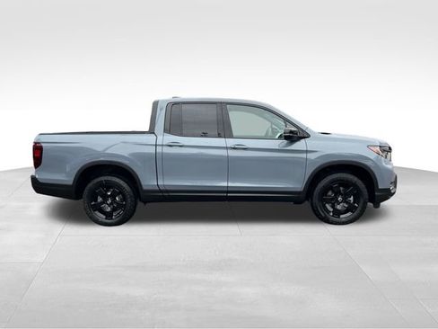 New 2026 Honda Ridgeline Black Edition image 9