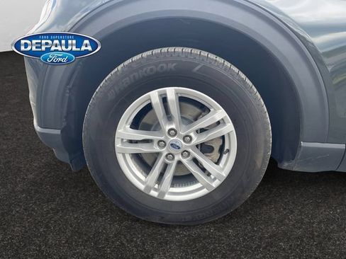 Used 2023 Ford Explorer XLT w/ Equipment Group 202A AWD/4WD image 18
