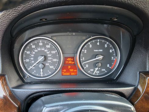 Used 2012 BMW 335i Convertible RWD image 30