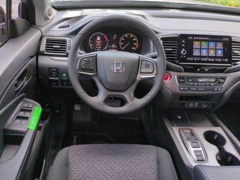 New 2025 Honda Ridgeline Sport image 14