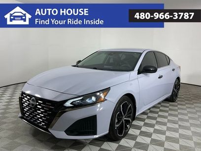 Used 2025 Nissan Altima 2.5 SR