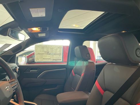 New 2025 Chevrolet Colorado Z71 w/ Z71 Convenience Package 2 image 9