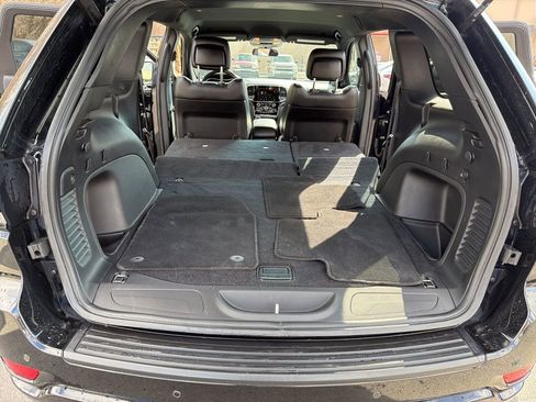 Certified 2021 Jeep Grand Cherokee Laredo X AWD/4WD image 29