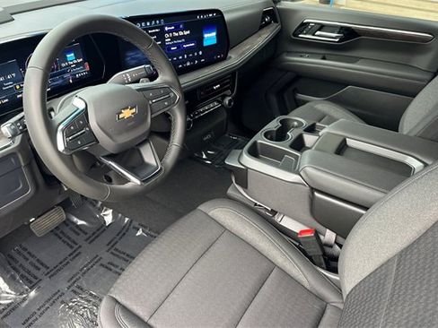 New 2026 Chevrolet Tahoe LS image 13