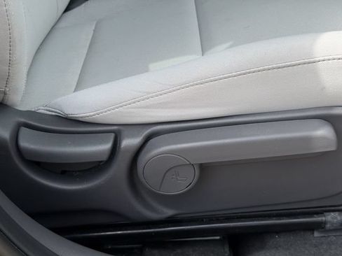 Used 2024 Hyundai Kona SEL AWD/4WD image 28