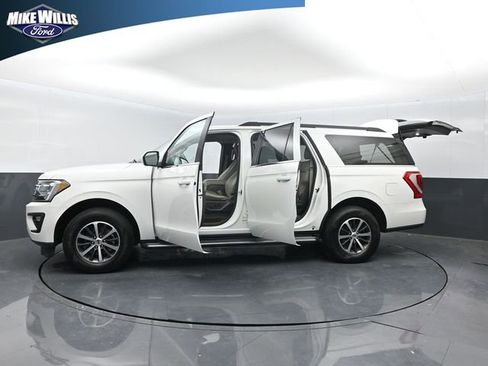 Used 2020 Ford Expedition Max XLT w/ Equipment Group 202A RWD image 28