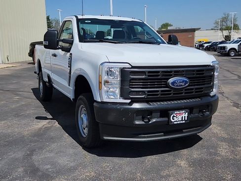 New 2025 Ford F250 XL w/ FX4 Off-Road Package image 15