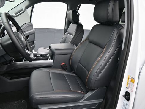 New 2026 Ford F250 Lariat w/ Black Appearance Package image 12