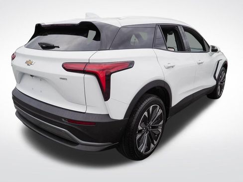 Certified 2025 Chevrolet Blazer EV LT w/ Super Cruise Package AWD/4WD image 7